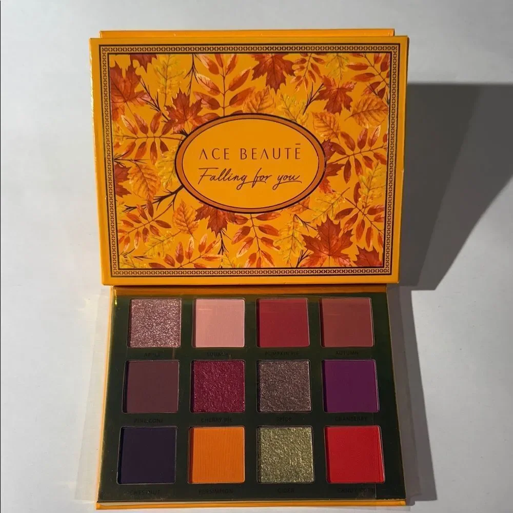 Ace Beaute Eyeshadow Palette Bundle and Lip Liner Beautiful Shades - Picture 5 of 6